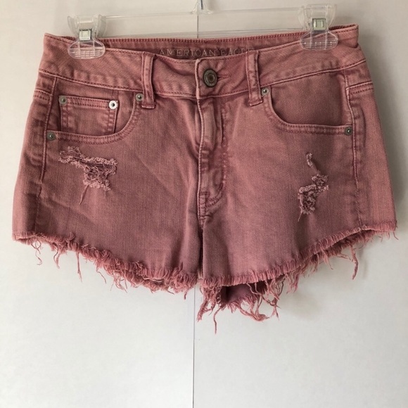 AEO Dusty Rose Distressed Jean Short - Size 6 - Picture 1 of 6